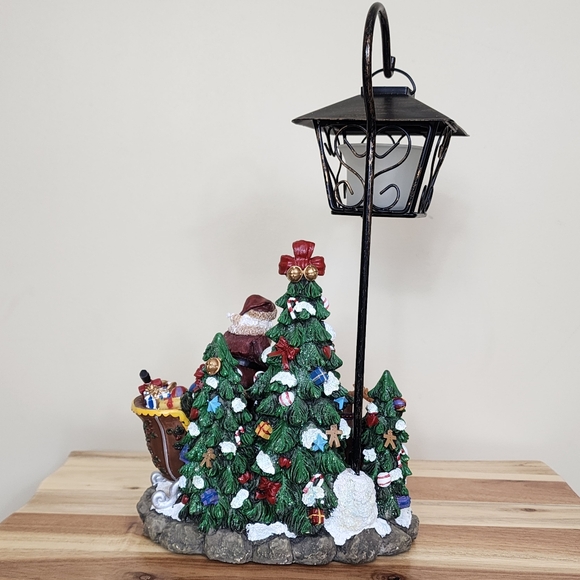 Santa Sleigh Giving Gifts Children Scene Figurine Candle Lamp Christmas Decor - Picture 3 of 16